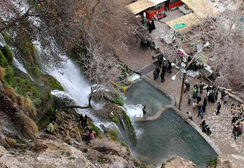 آبشار نیاسر کاشان