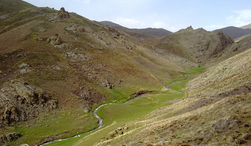 شیران آبشاری وصف نشدنی در آذربایجان‌شرقی 