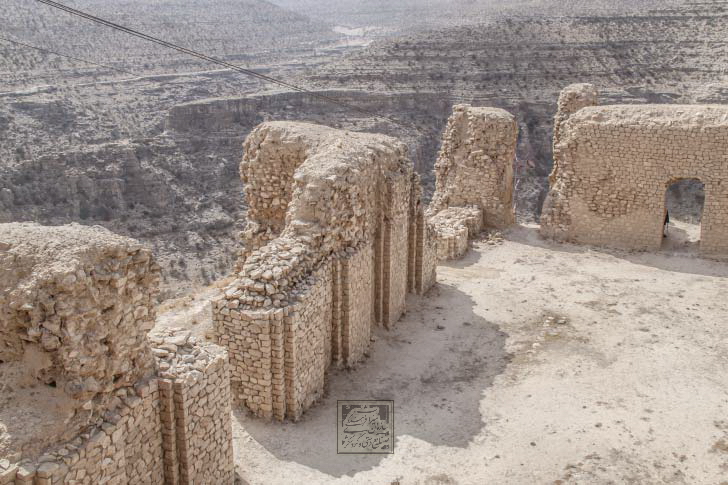 قلعه دختر شاهکار معماری ایران 
