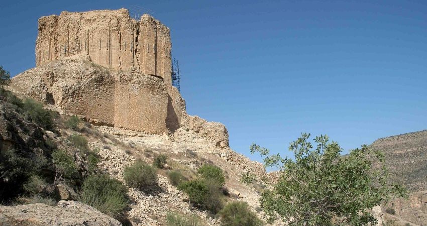 قلعه دختر فیروزآباد