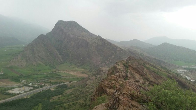 مخمل کوه لرستان مقصدی مناسب برای گردشگری 