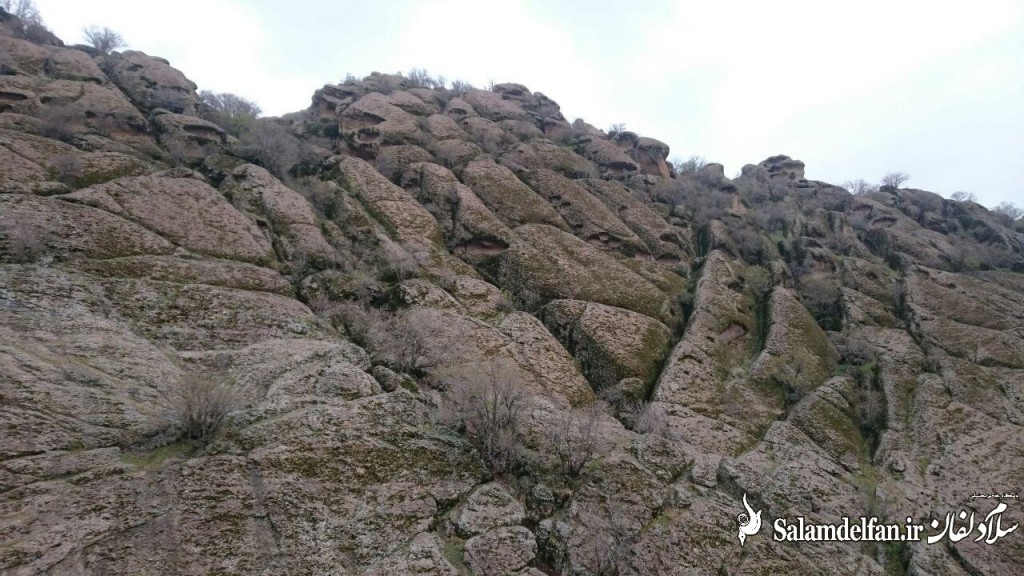 مهراب کوه دلفان