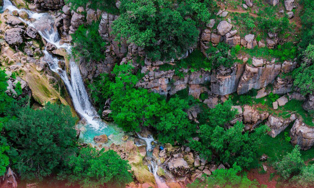 آیا به آبشار نای انگیز سفر کرده‌اید؟