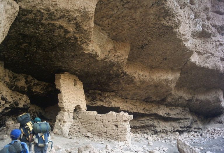 تنگ گمبیل سپیدان