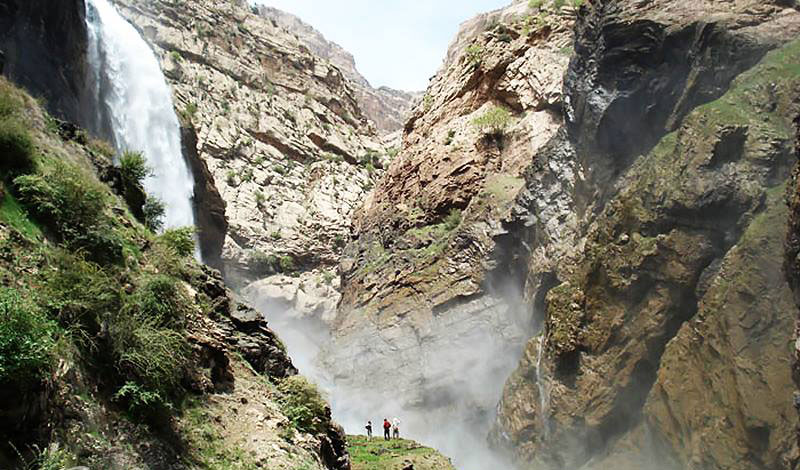 تنگ زندان