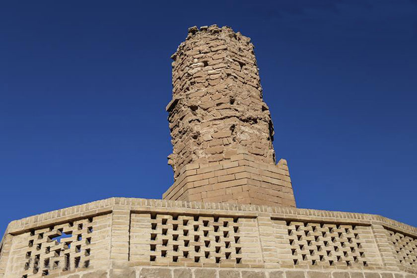 برج کلاه فرنگی شوشتر