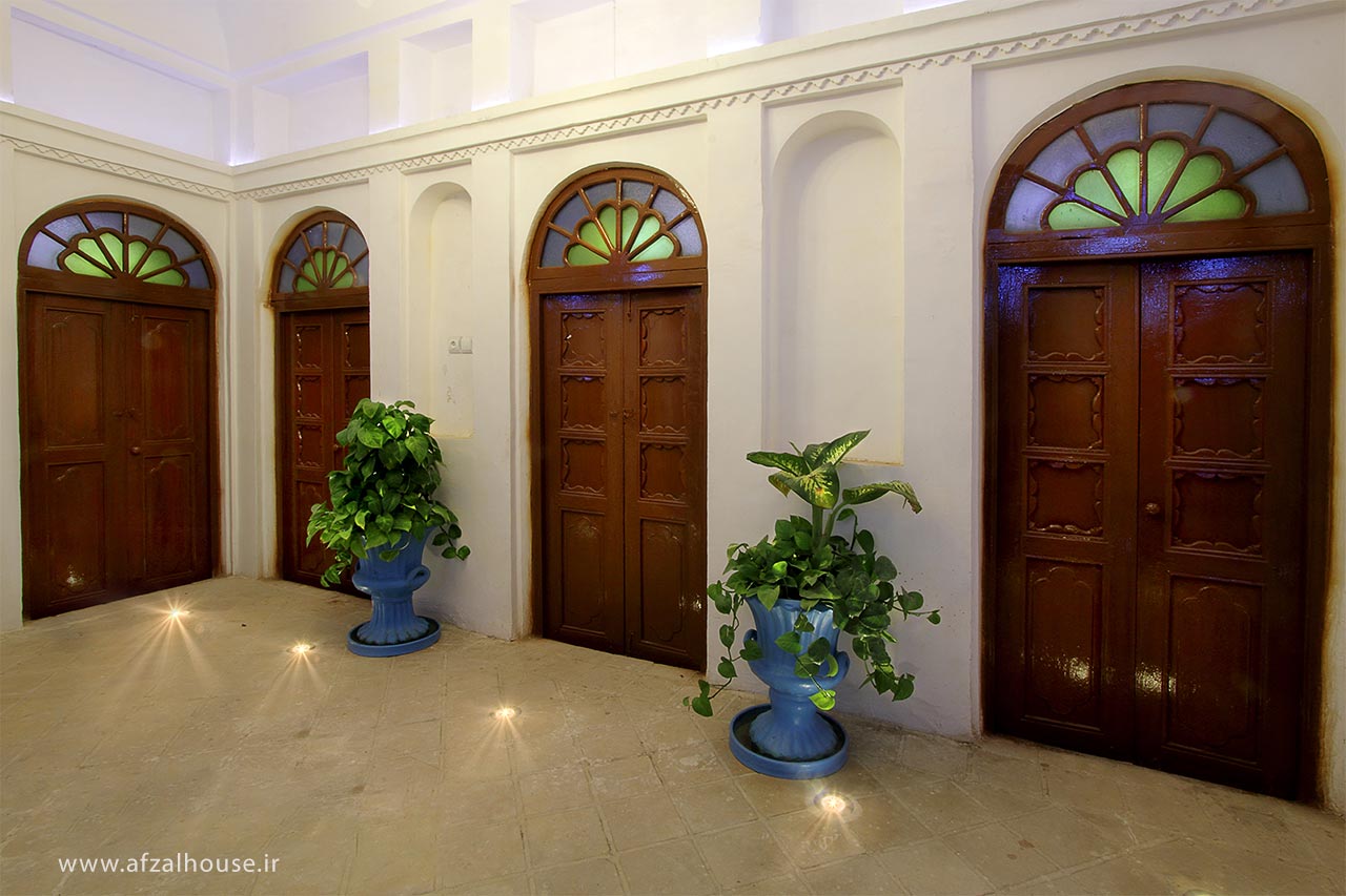 اقامتگاه عمارت افضل شوشتر