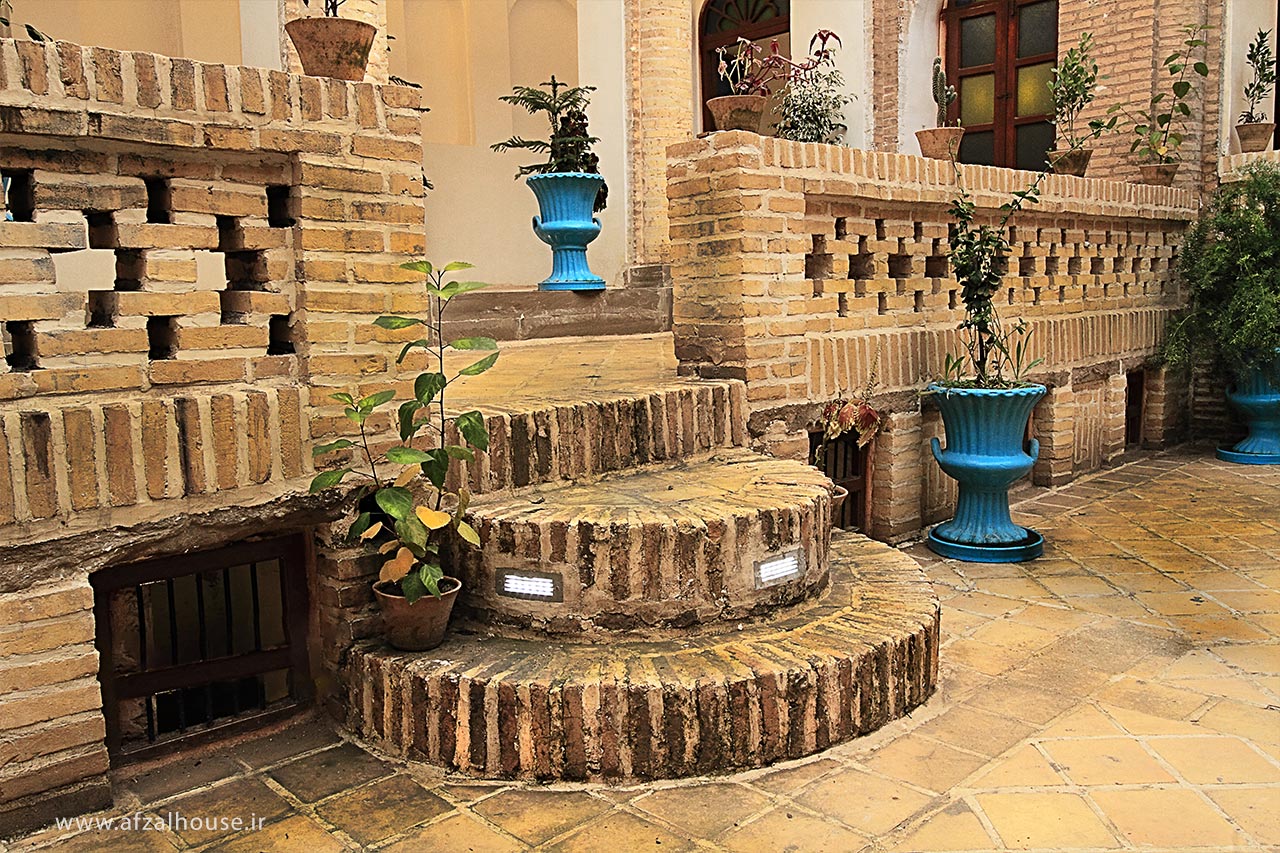 اقامتگاه عمارت افضل شوشتر
