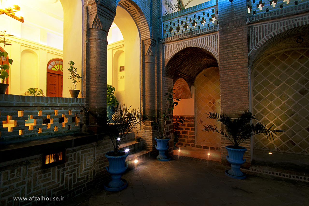 اقامتگاه عمارت افضل شوشتر