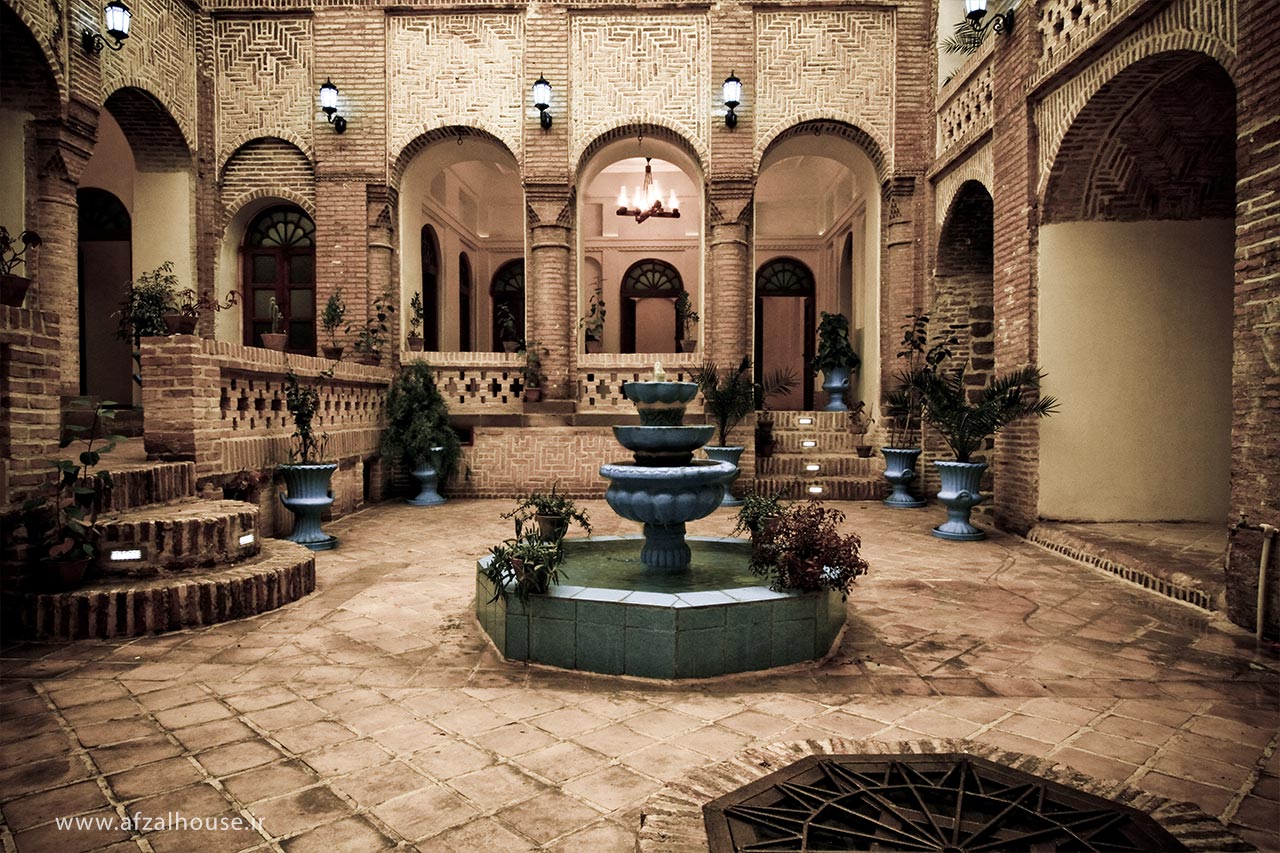 اقامتگاه عمارت افضل شوشتر