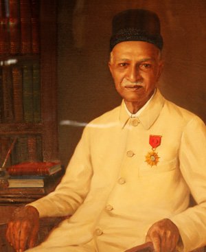 برج ساعت مارکار یزد