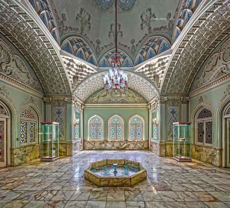 موزه آینه و روشنایی یزد