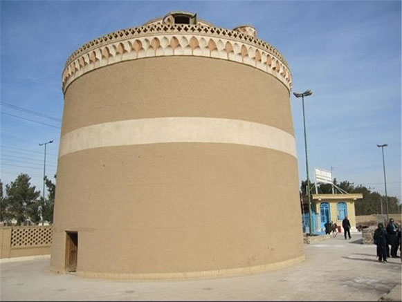 کبوترخانه میبد