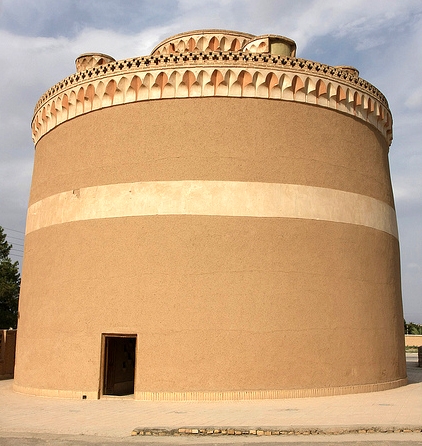 کبوترخانه میبد