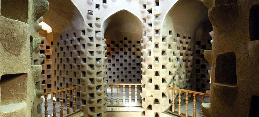 کبوترخانه میبد