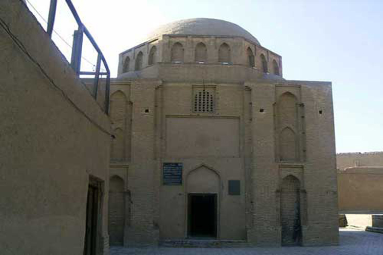 بقعه دوازده امام یزد