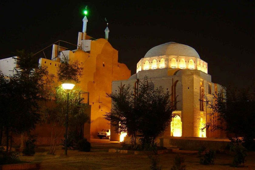 بقعه دوازده امام یزد