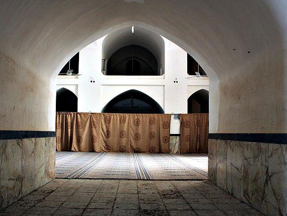 مسجد امیر المومنین زارچ