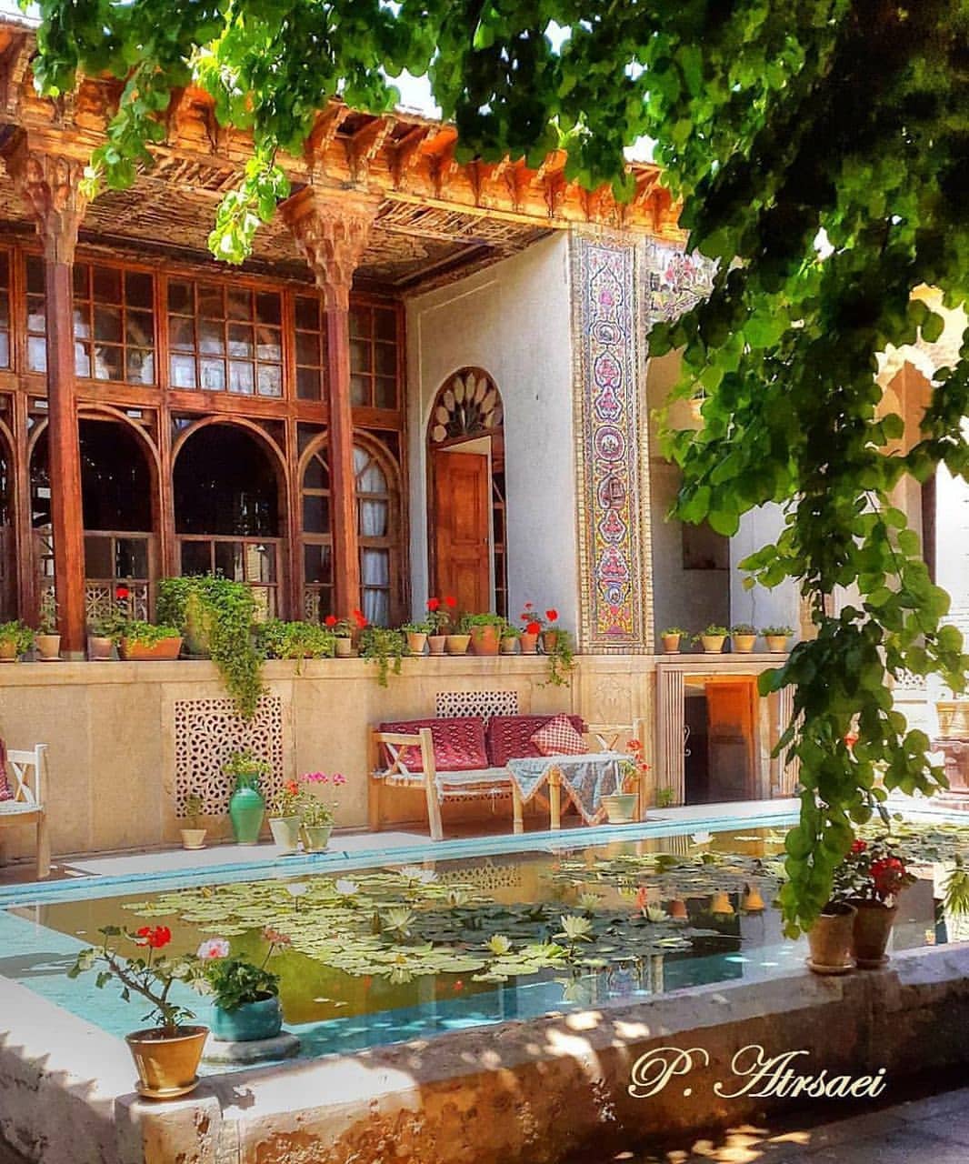 خانه منطقی نژاد شیراز