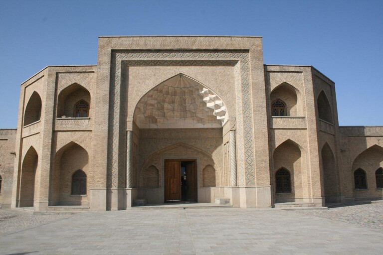 هتل کاروانسرای یام