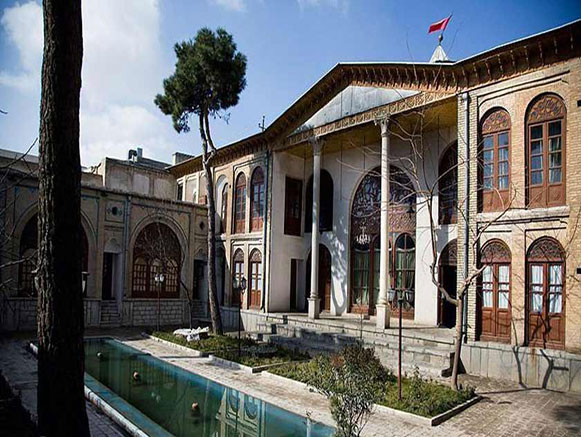 موزه پارینه سنگی زاگرس