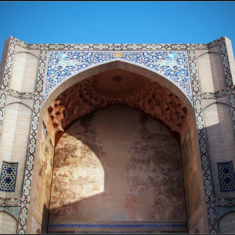 سردر قیصریه اصفهان