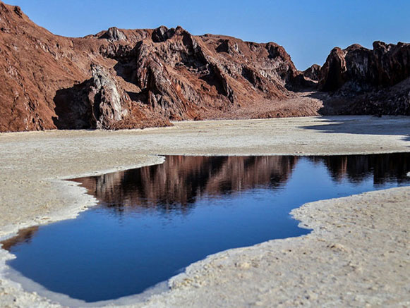 گنبد نمکی قم