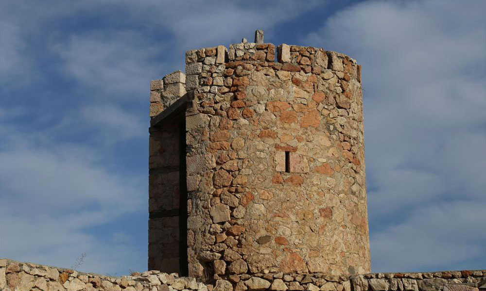 عمارت و کلیسای تومانیانس
