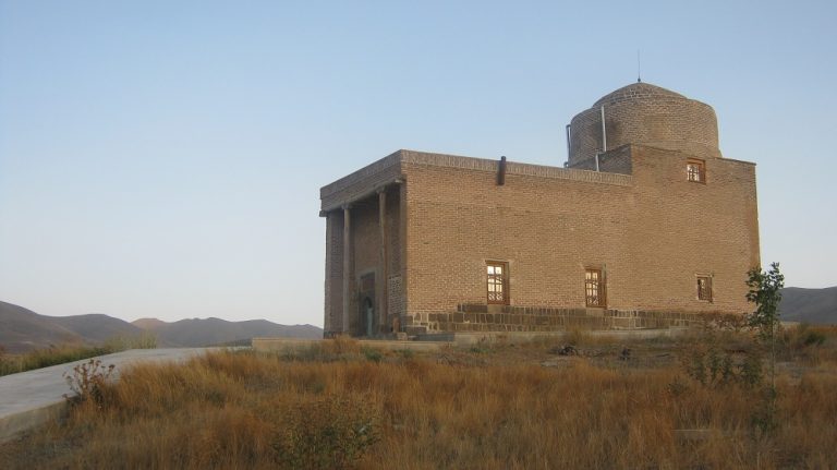 بقعه شیخ اسحاق هریس