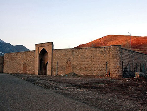 کاروانسرای شاه عباسی گویجه بل