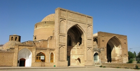 آرامگاه قطب الدین حیدر