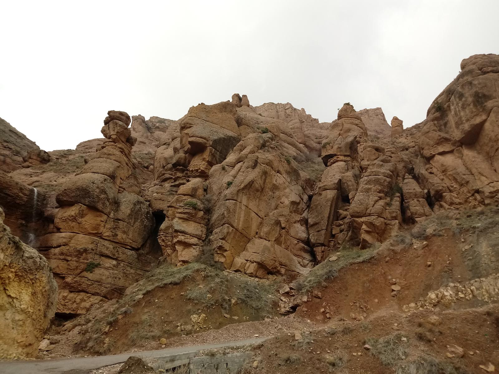 ماهار زنوز