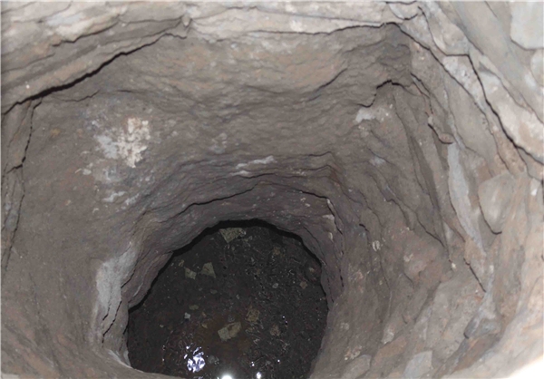 قنات مون اردستان