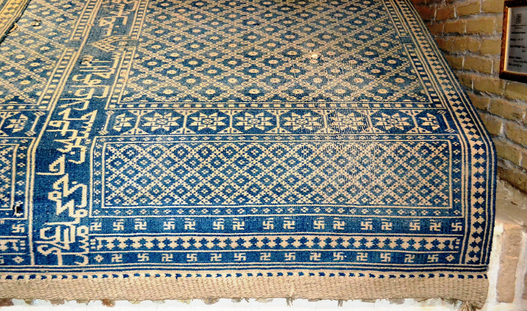 کاروانسرای عباسی میبد