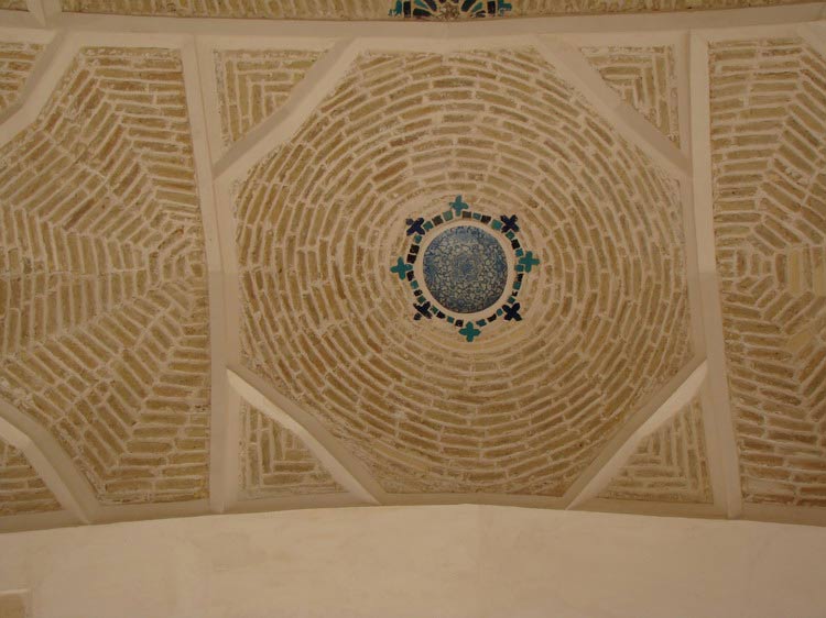مسجد جامع نوش آباد