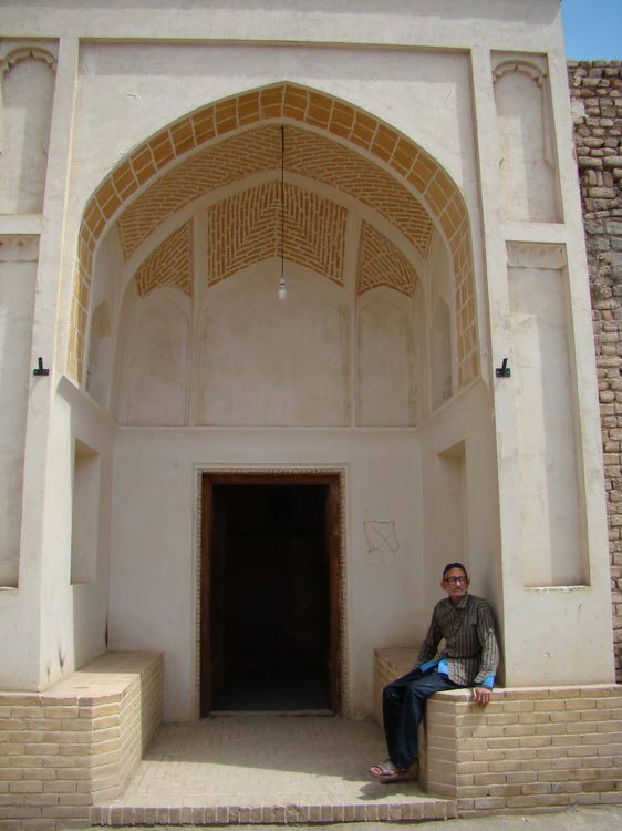 مسجد جامع نوش آباد