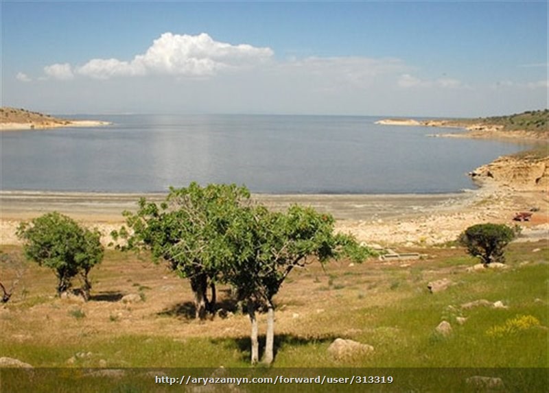 جزیره اشک ارومیه