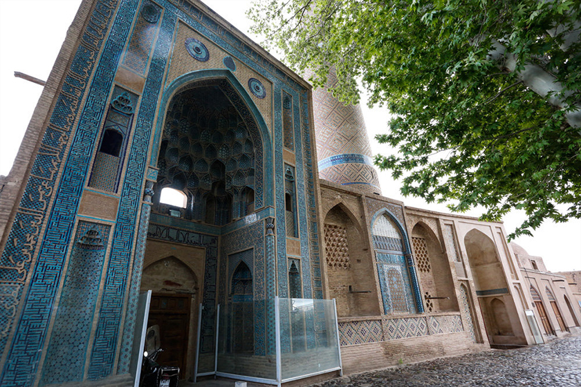 آرامگاه شیخ عبدالصمد نطنزی