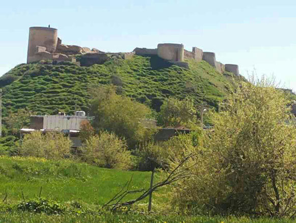 قلعه تل - سایت گردشگری ایران