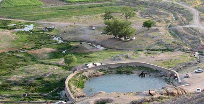 چشمه گیلاس چناران
