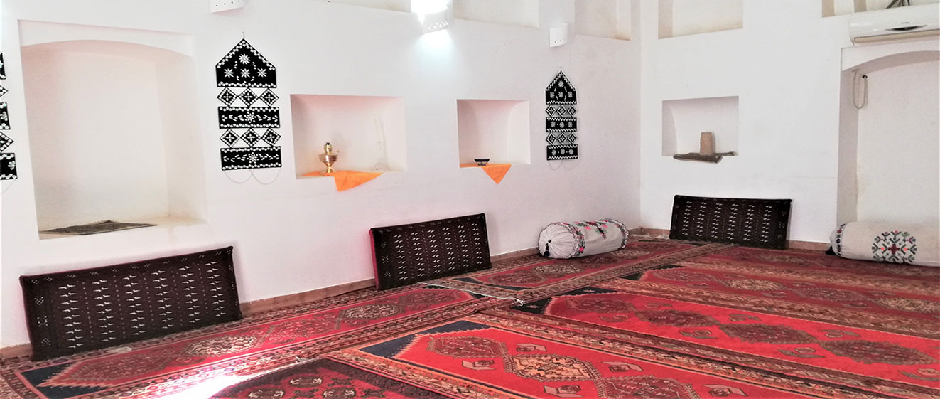 اقامتگاه اکرم خان نهبندان