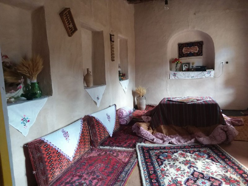 اقامتگاه بوم گردی آنا آتا سراسی