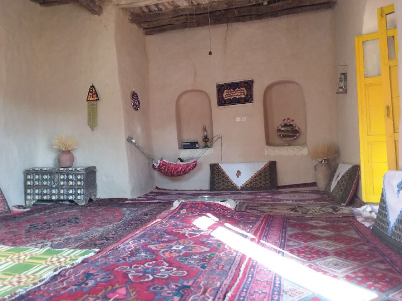 اقامتگاه بوم گردی آنا آتا سراسی