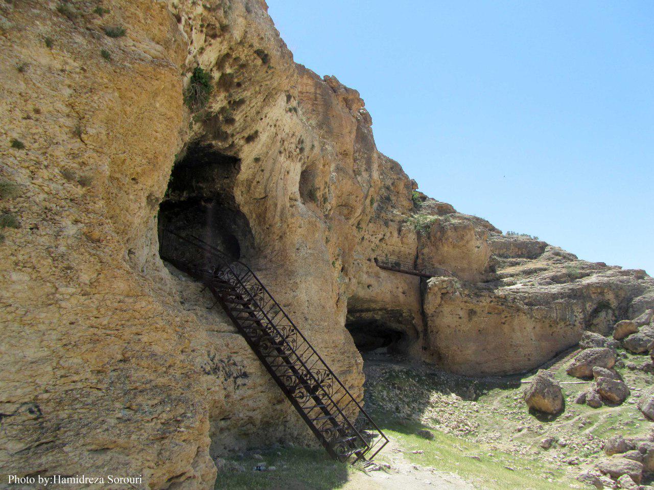 معماری صخره ای بی بی کند