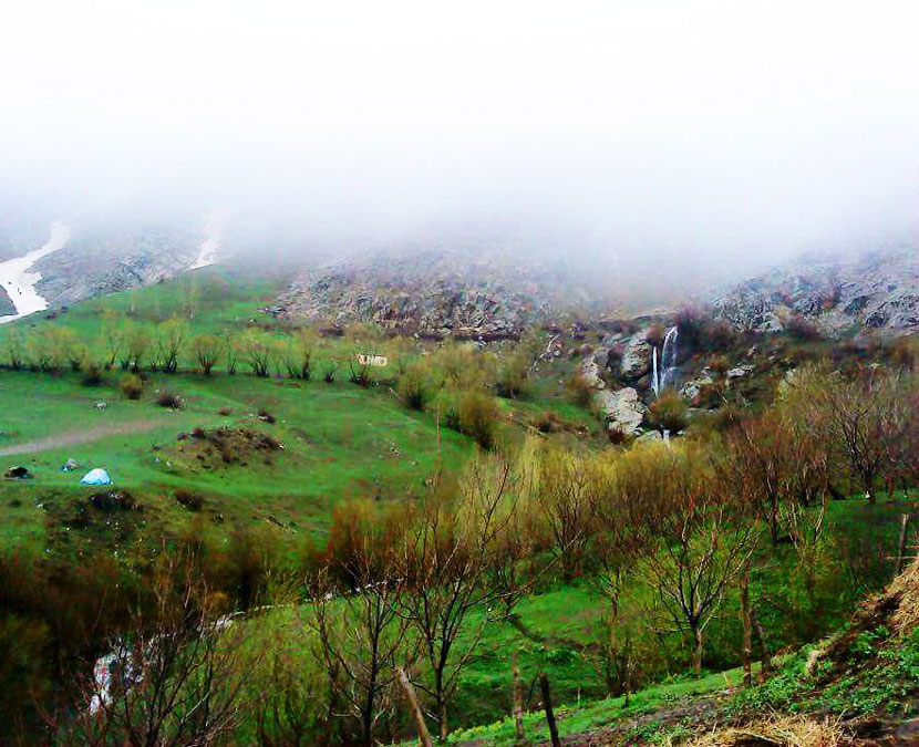 سولک آبشاری در نوار مرزی ایران و ترکیه 