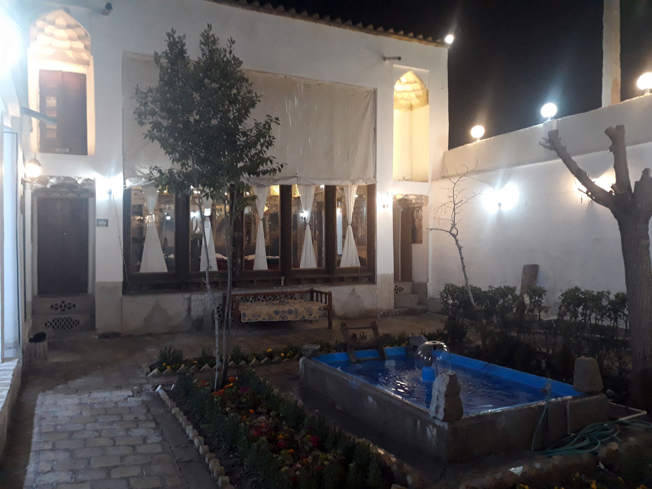 هتل سنتی ملک التجار اصفهان