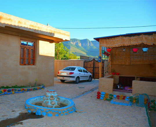 اقامتگاه بوم گردی آبشاران روستای لوه