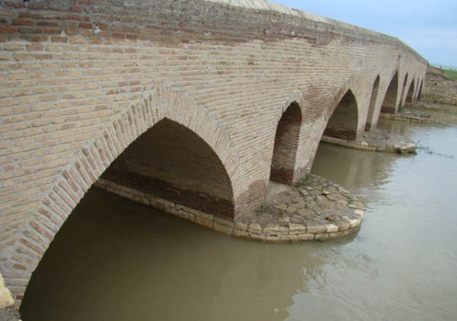آیا به پل کوریجان کبودرآهنگ سفر کرده‌اید؟