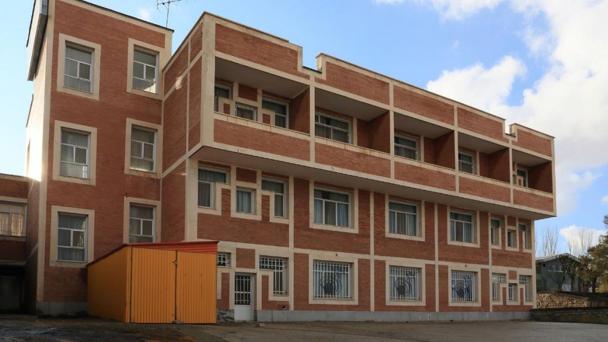 هتل جهانگردی علیصدر