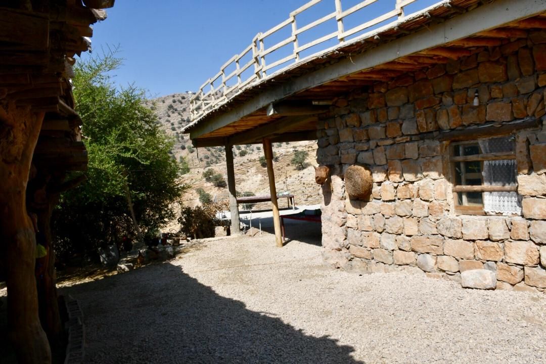 اقامتگاه بوم گردی پاپیلا روستای سوسن